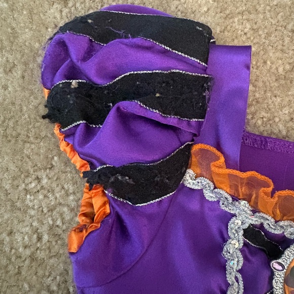 Disney Minnie Mouse Witch Dress - Picture 4 of 5